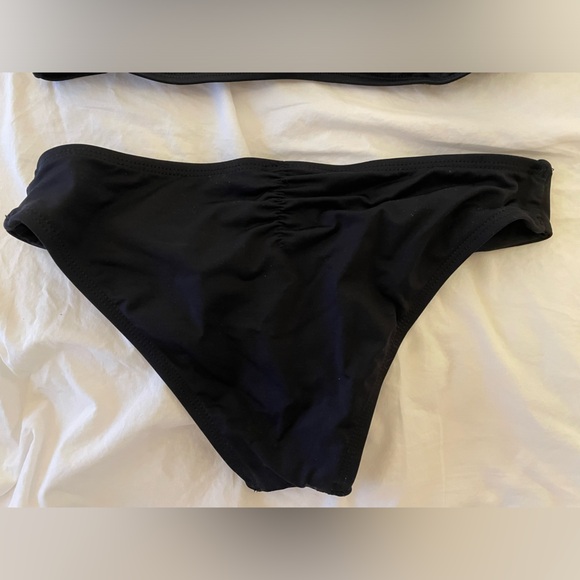 L*space crisscross Jaime bikini top and bottom set in black size small - Picture 6 of 9